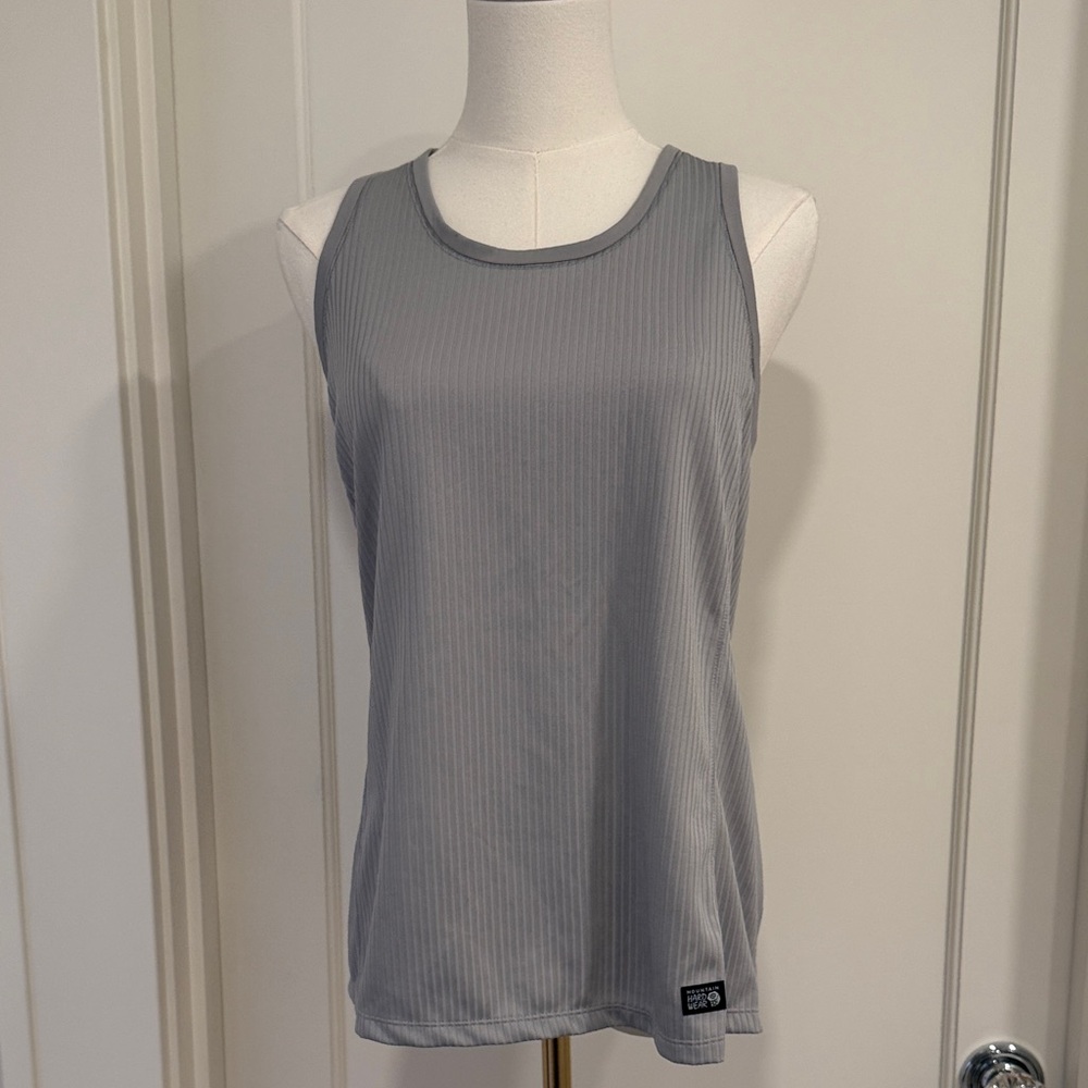 Mountain Hardwear Gray Ribbed Tank Top